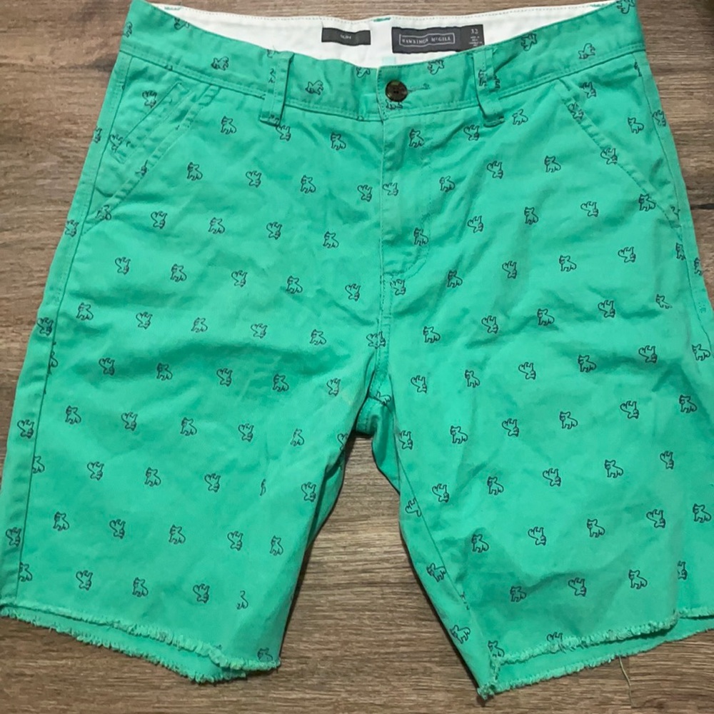 Green and blue bull dogs